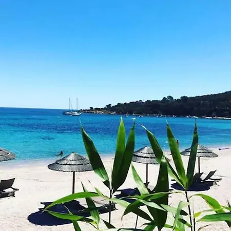 Mini villa 4 couchages avec piscine, plage à pied corse du sud Casa vacanze Sari-Solenzara